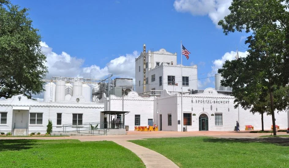 Spoetzl Brewery in Shiner